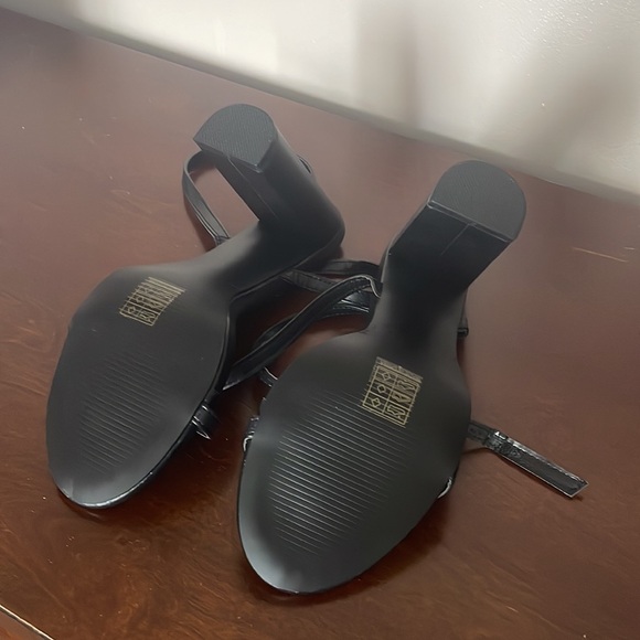 Barely There Black Heels - Picture 5 of 7